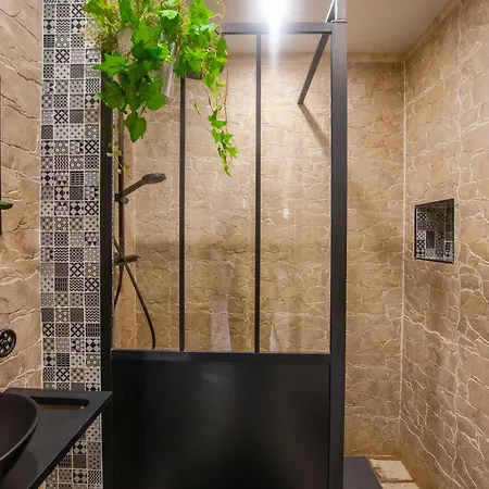 Appartement équipé, Plein Centre *